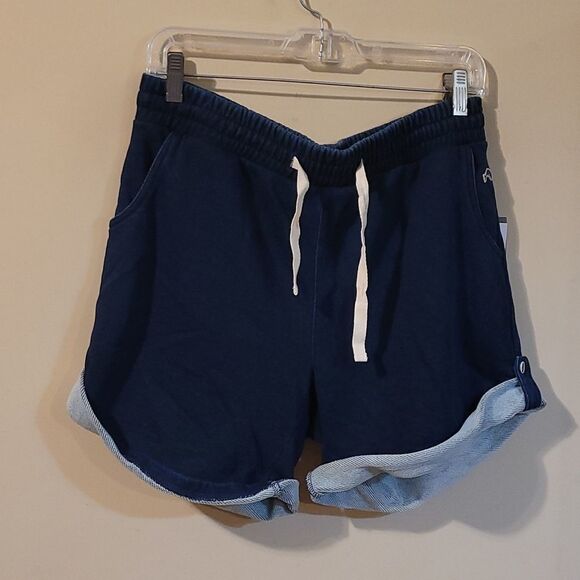 Cute Nantucket whaler shorts medium NWT - Picture 1 of 6